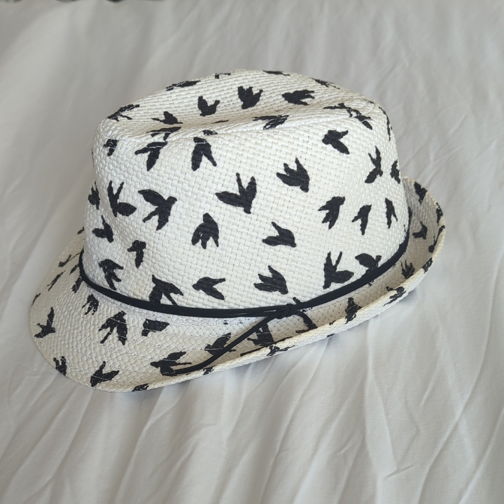 Collectioneighteen Women's Black and White Bird Pattern Y2K Fedora